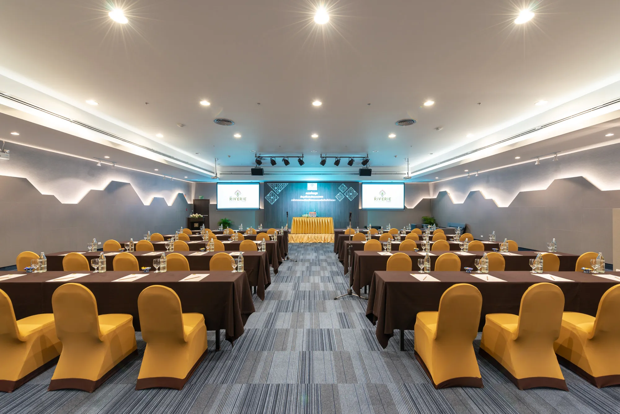 Meetings & Events 