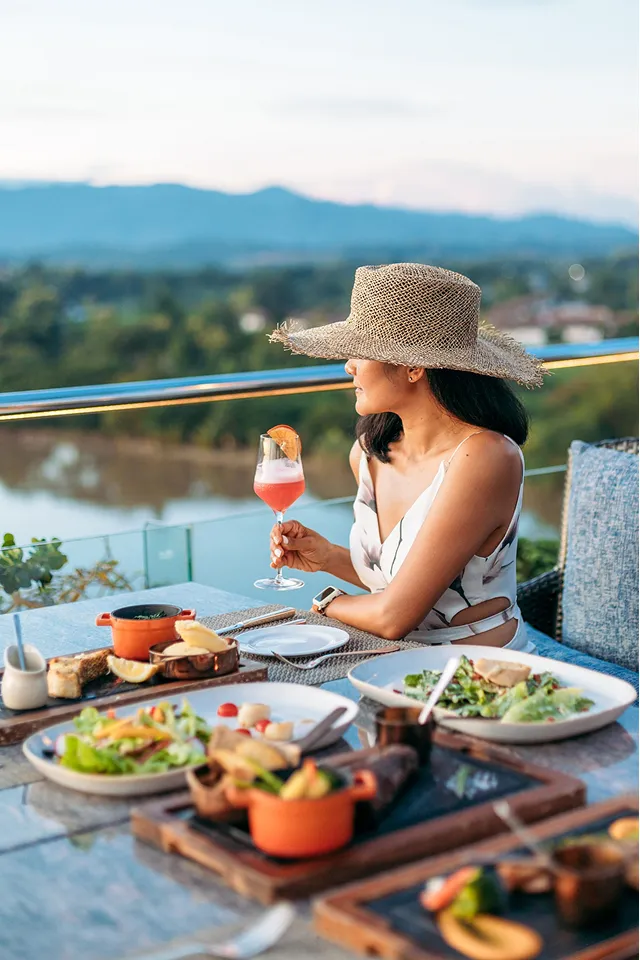 Rooftop dining experiences